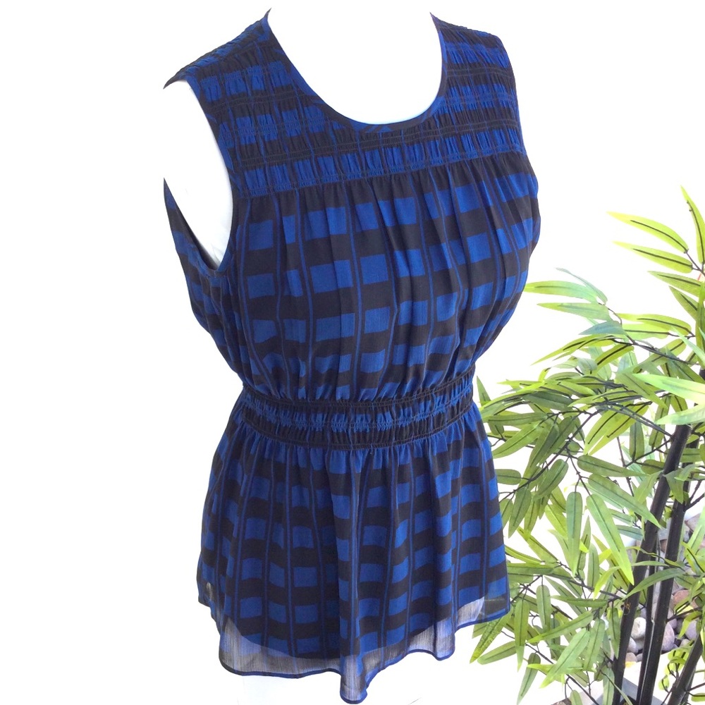 Club Monaco Stripe Top - Picture 3 of 5
